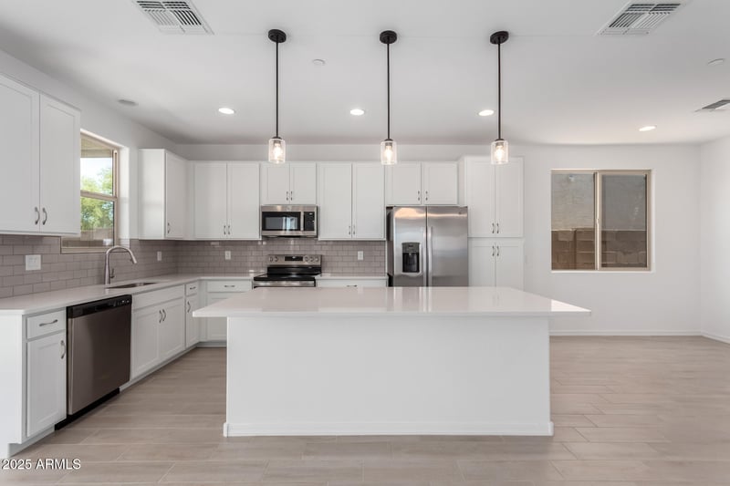 11635 Beck Ave, Youngtown, AZ 85363