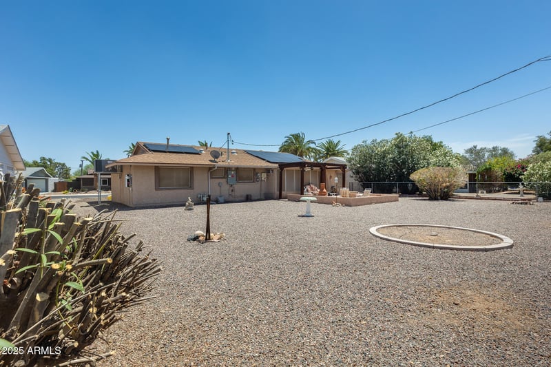 11636 Coggins Dr, Sun City, AZ 85351