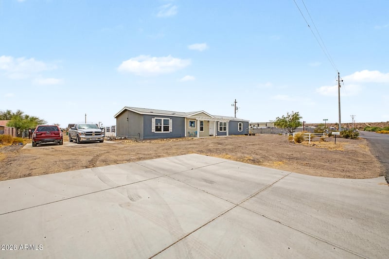 11637 Harmony Ln, Sun City, AZ 85373
