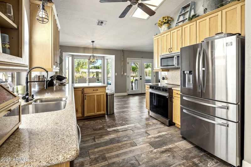 11639 46th St, Phoenix, AZ 85044