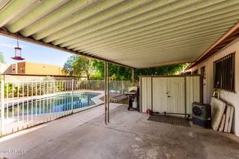 11639 52nd Ave, Glendale, AZ 85304