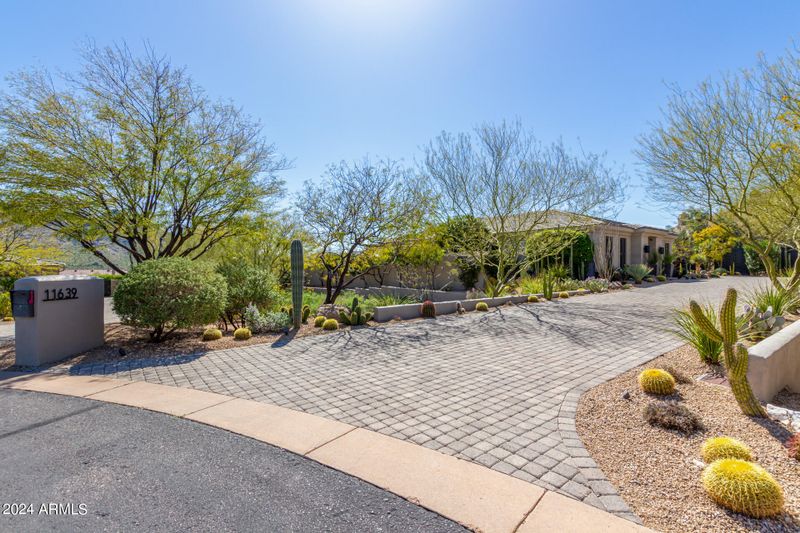 11639 E Buckskin Trl, Scottsdale, AZ 85255
