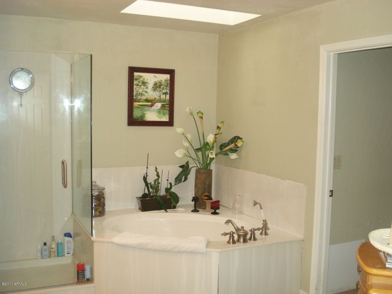 11639 N 42nd Pl, Phoenix, AZ 85028