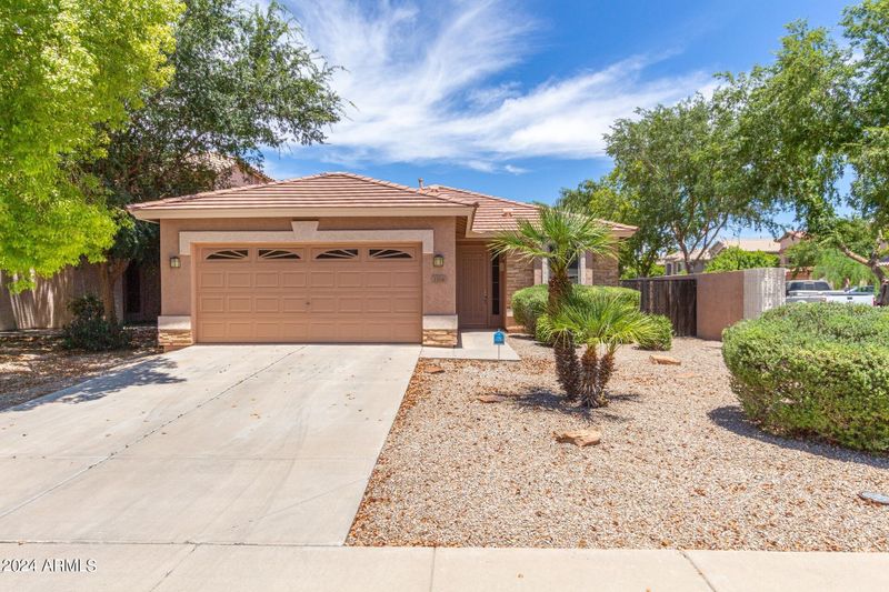 1164 E San Tan Dr, Gilbert, AZ 85296
