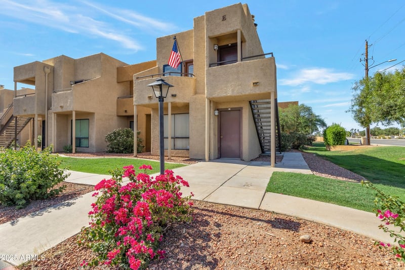 11640 51st Ave #221, Glendale, AZ 85304
