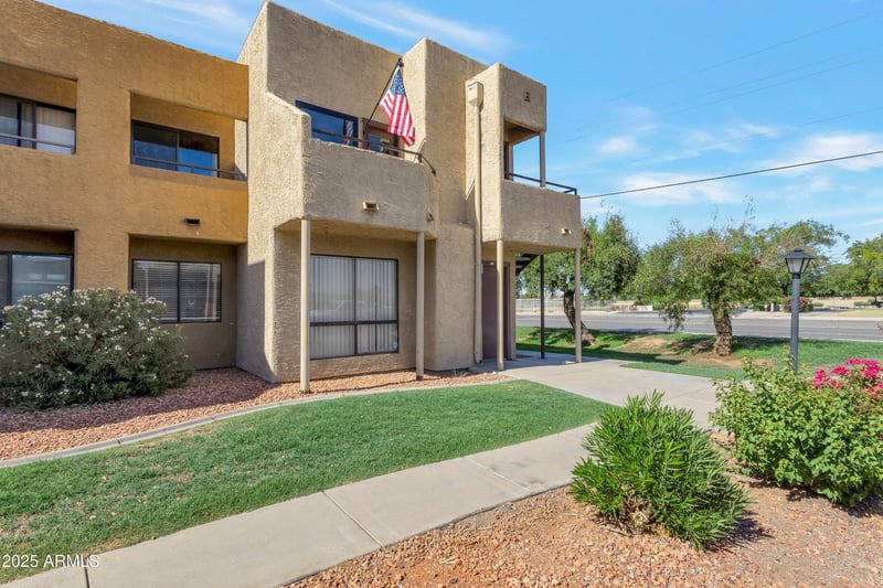 11640 51st Ave #221, Glendale, AZ 85304