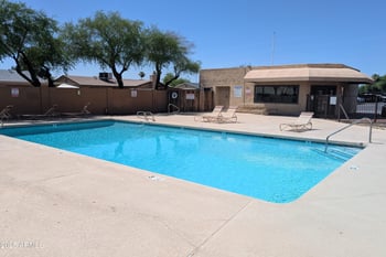 11640 51st Ave #221, Glendale, AZ 85304