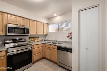 11640 51st Ave #237, Glendale, AZ 85304