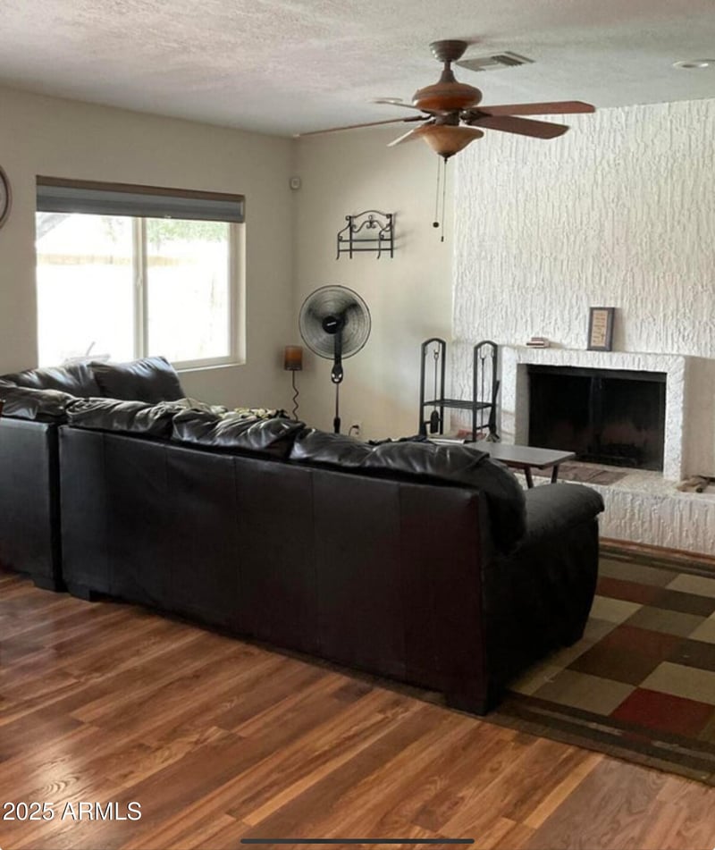 11640 74th Dr, Peoria, AZ 85345