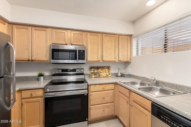11640 51st Ave #237, Glendale, AZ 85304