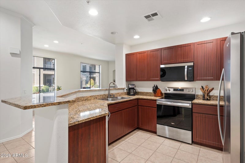 11640 N Tatum Blvd #1066, Phoenix, AZ 85028
