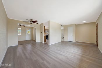 11642 103rd Ave, Sun City, AZ 85351