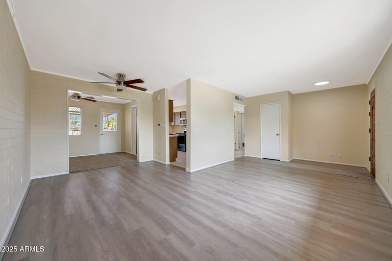 11642 103rd Ave, Sun City, AZ 85351