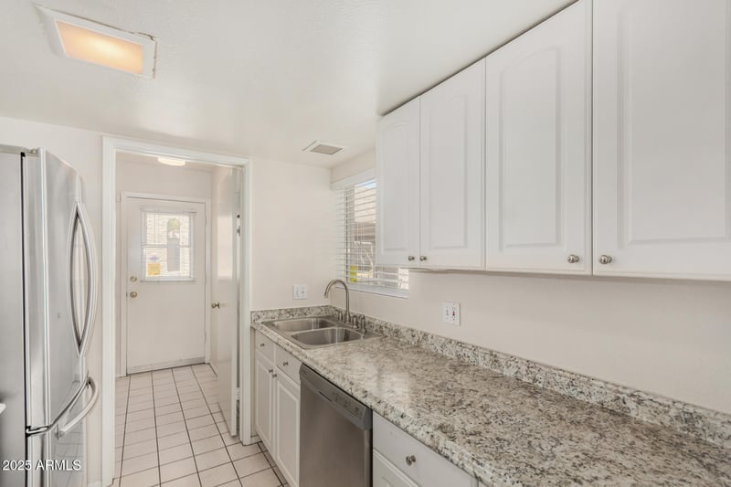 1165 Beryl Ave, Phoenix, AZ 85020