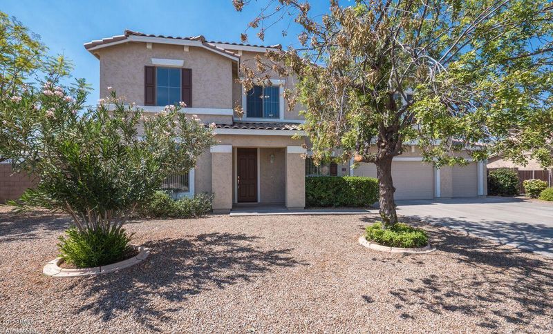 1165 E Crescent Ct, Chandler, AZ 85249
