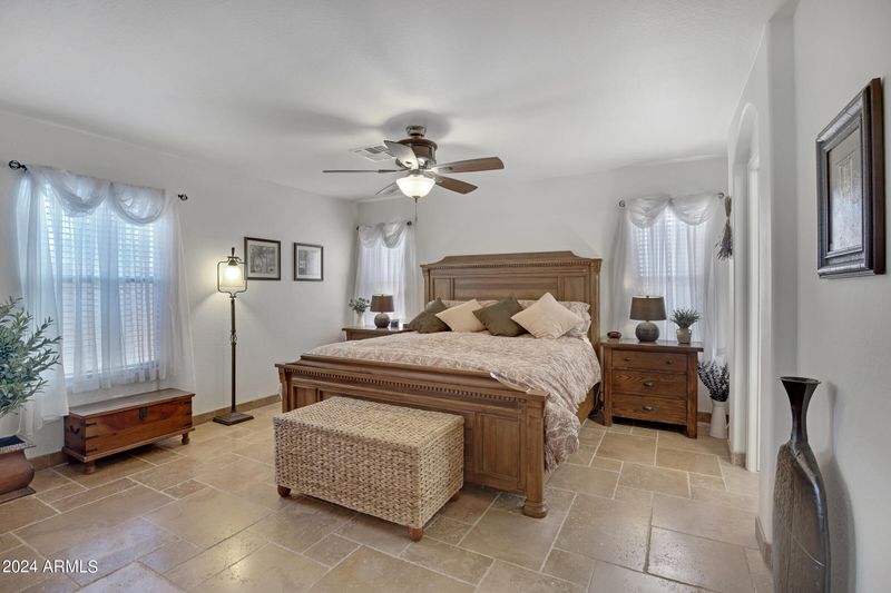 1165 E Shari St, San Tan Valley, AZ 85140