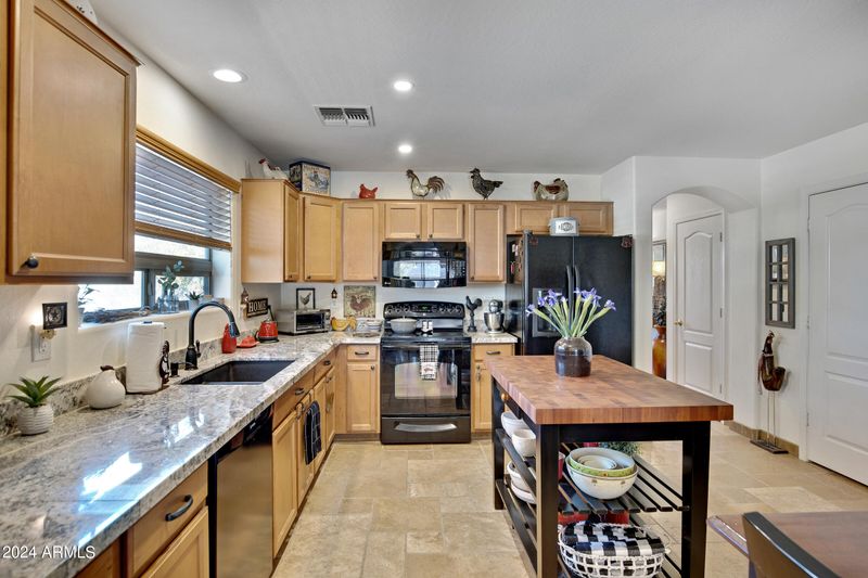 1165 E Shari St, San Tan Valley, AZ 85140