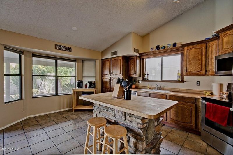 1165 N Nielson St, Gilbert, AZ 85234