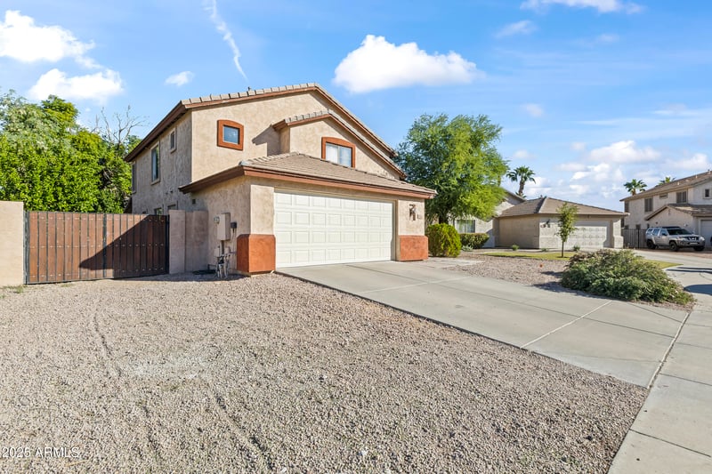 1166 Stottler Dr, Gilbert, AZ 85296