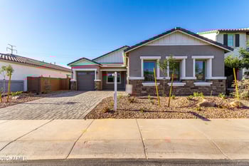 11660 Luxton Ln, Avondale, AZ 85323