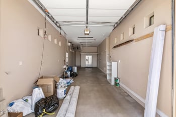 11660 Lakeview Ct, Surprise, AZ 85378