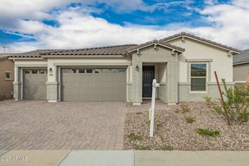 11662 Luxton Ln, Avondale, AZ 85323