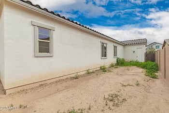 11662 Luxton Ln, Avondale, AZ 85323