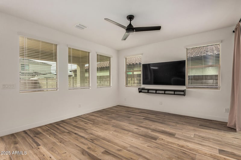 11665 Marguerite Ave, Avondale, AZ 85323