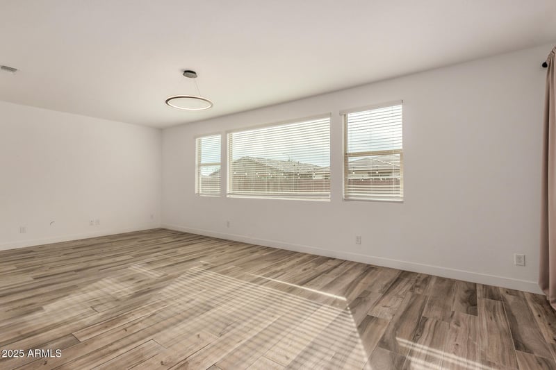 11665 Marguerite Ave, Avondale, AZ 85323