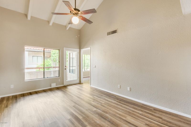 11666 N 28th Dr #233, Phoenix, AZ 85029