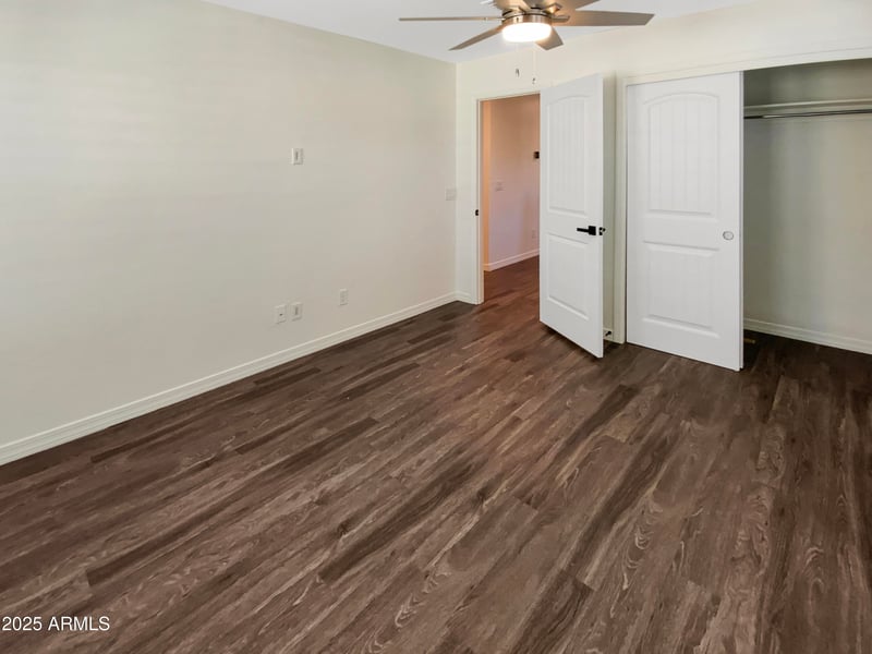 11671 165th Ln, Surprise, AZ 85388