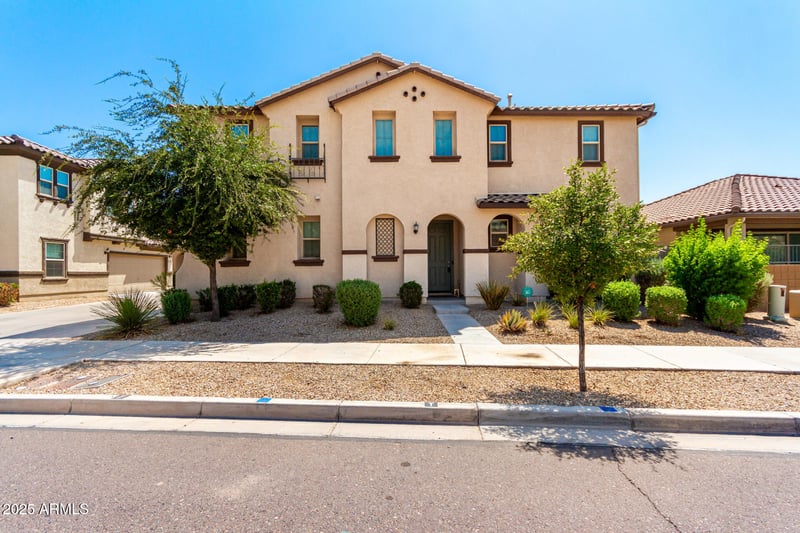 11675 166th Ln, Surprise, AZ 85388