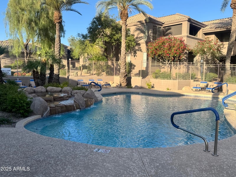 11680 E Sahuaro Dr #2011, Scottsdale, AZ 85259