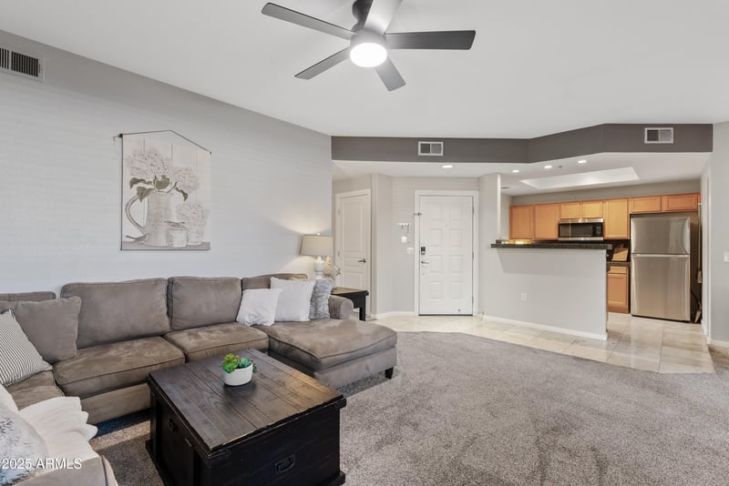 11680 E Sahuaro Dr #2011, Scottsdale, AZ 85259