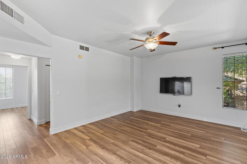 11680 E Sahuaro Dr #2016, Scottsdale, AZ 85259