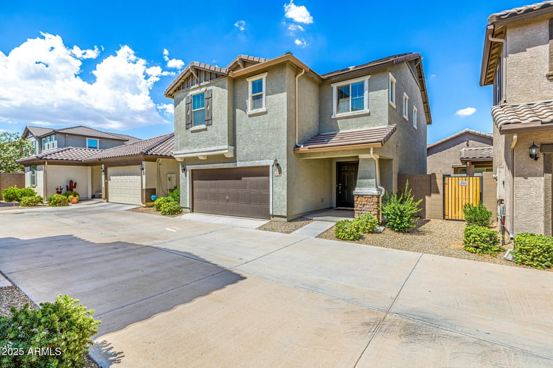 11688 165th Ln, Surprise, AZ 85388