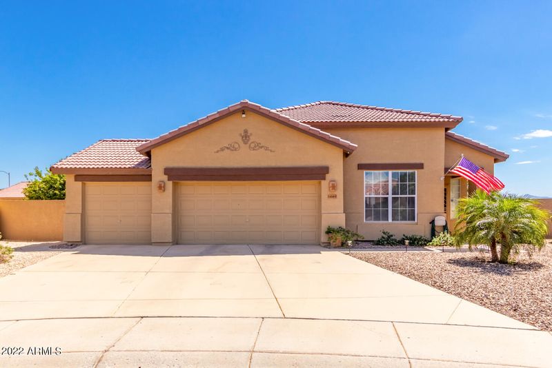 11689 W Hawk Ct, Surprise, AZ 85378