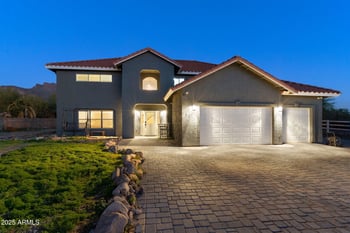 117 Arroya Rd, Apache Junction, AZ 85119