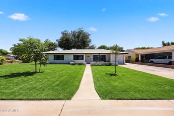 117 Vista Del Cerro Dr, Tempe, AZ 85281