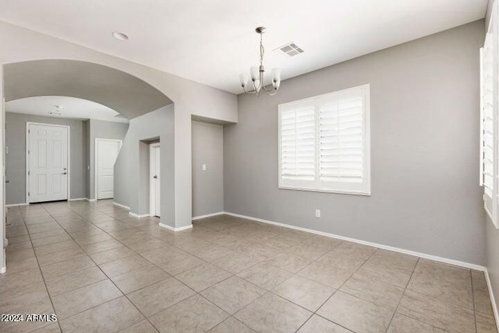 1170 E Taylor Trl, San Tan Valley, AZ 85143