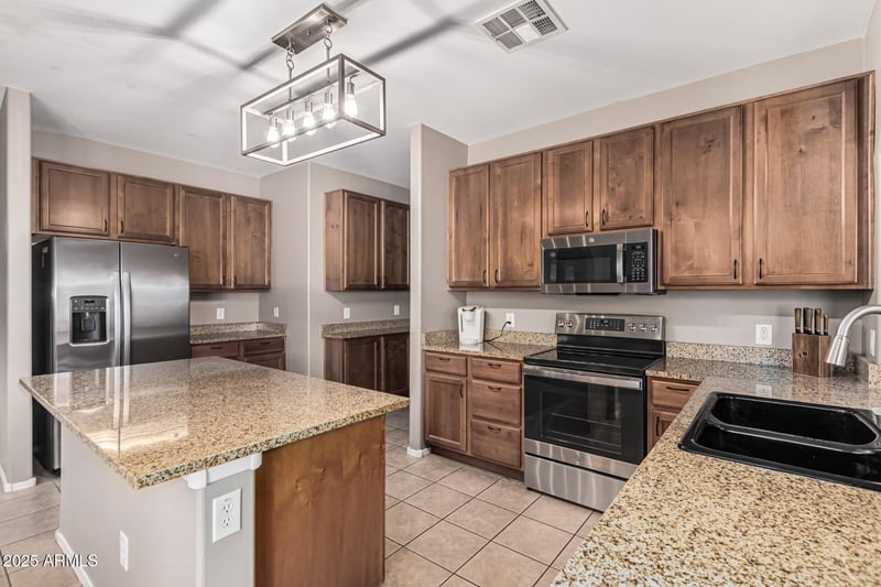 1170 Storment Ln, Gilbert, AZ 85296