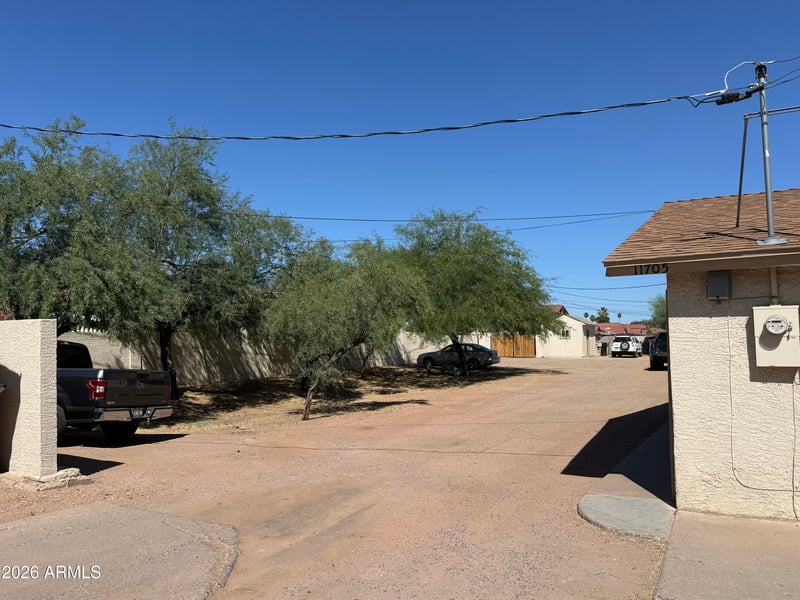 11705 N 79th Dr, Peoria, AZ 85345