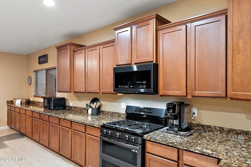 11713 Rio Vista Ln, Avondale, AZ 85323