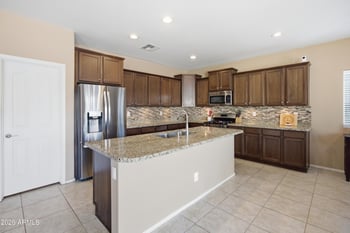 11716 W Rio Vista Ln, Avondale, AZ 85323