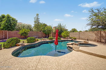 1172 Woodside Ct, Chandler, AZ 85224