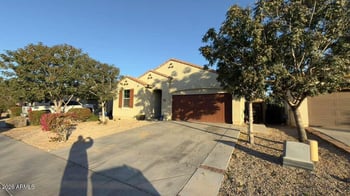 11726 Chase Ln, Avondale, AZ 85323
