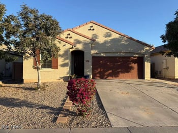 11726 Chase Ln, Avondale, AZ 85323