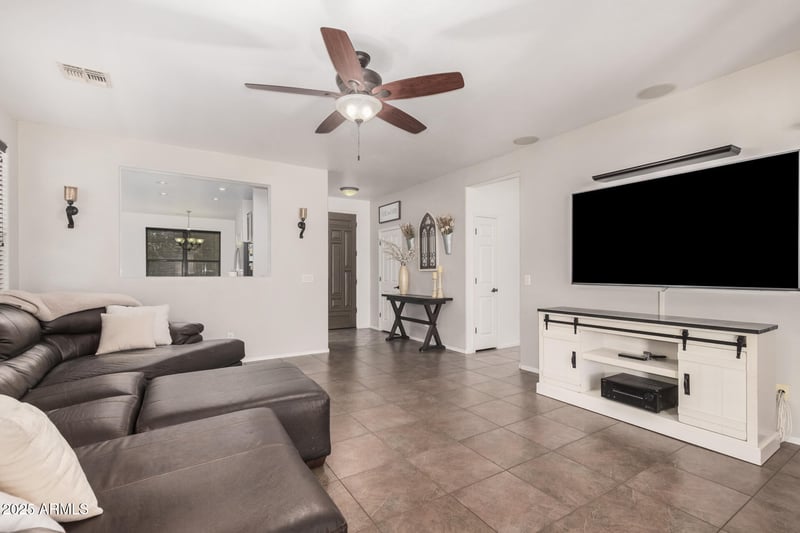 11726 Planada Ct, Sun City, AZ 85373