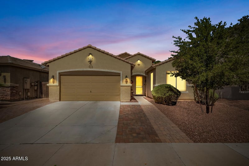 11726 Planada Ct, Sun City, AZ 85373