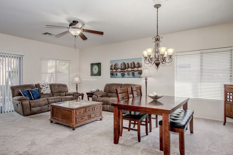 11726 W Daley Ln, Sun City, AZ 85373